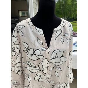 J.Jill Taupe/Black/white floral V-neck 3/4 sleeve Tunic, women's size M